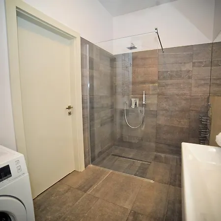 Milano Premium - Neptun Park *