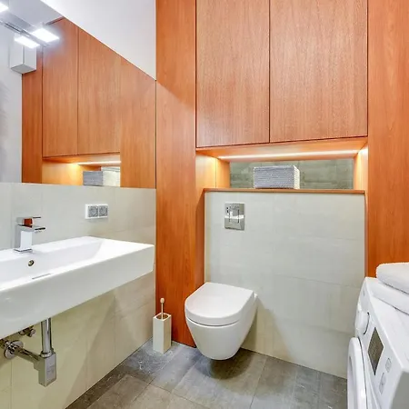 Milano Premium - Neptun Park شقة
